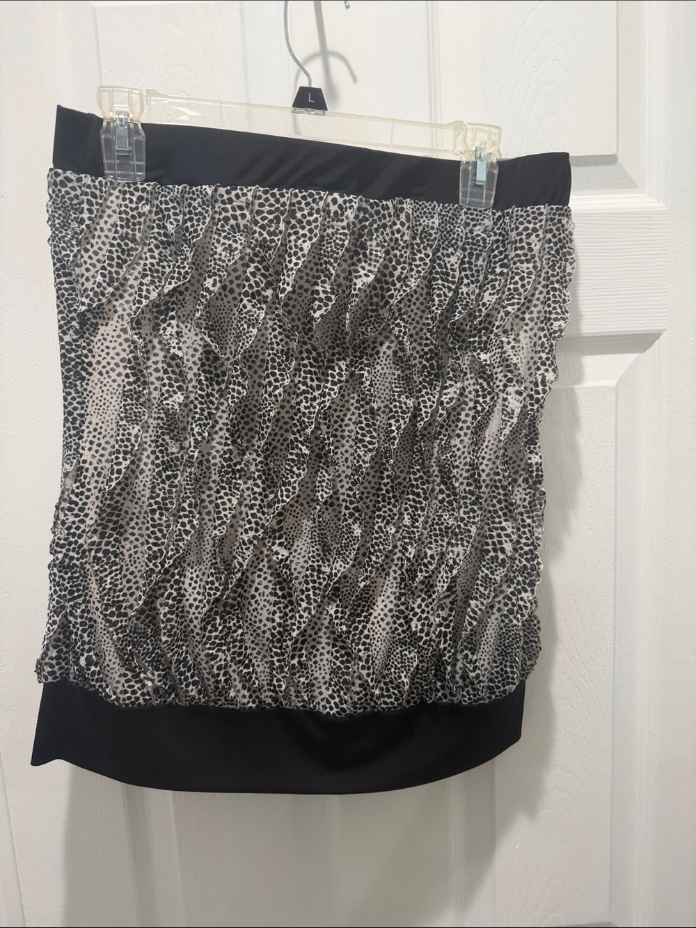 2B Bebe Black and White Printed Mini Skirt